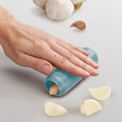 Joseph Joseph Duo Garlic Peeler 