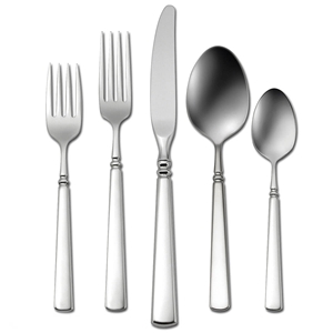 Oneida Easton 5 piece Place Setting