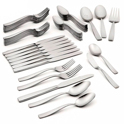 Oneida Everdine 45 piece, Service for 8 